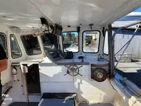 Navire de transformation de poisson à vendre