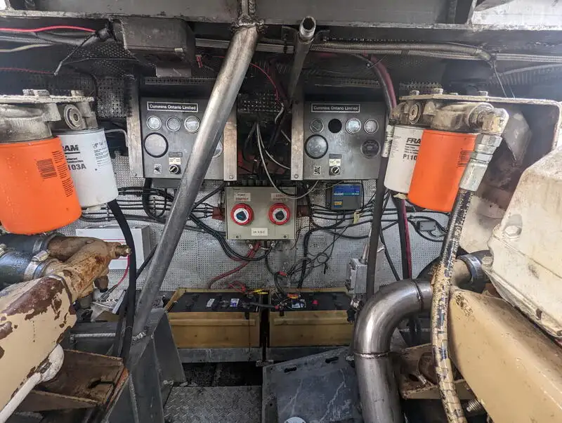 Bateaux de travail à vendre