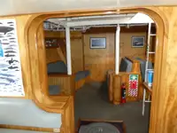 Navire de recherche à vendre