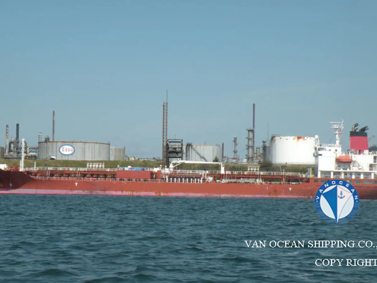 Pétrolier / chimiquier à vendre