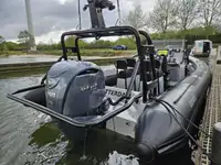 Bateau pneumatique semi-rigide à vendre