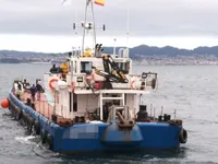 Bateaux de travail à vendre