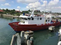 Navire d'arpentage à vendre