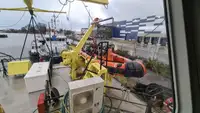 Navire d'approvisionnement à vendre