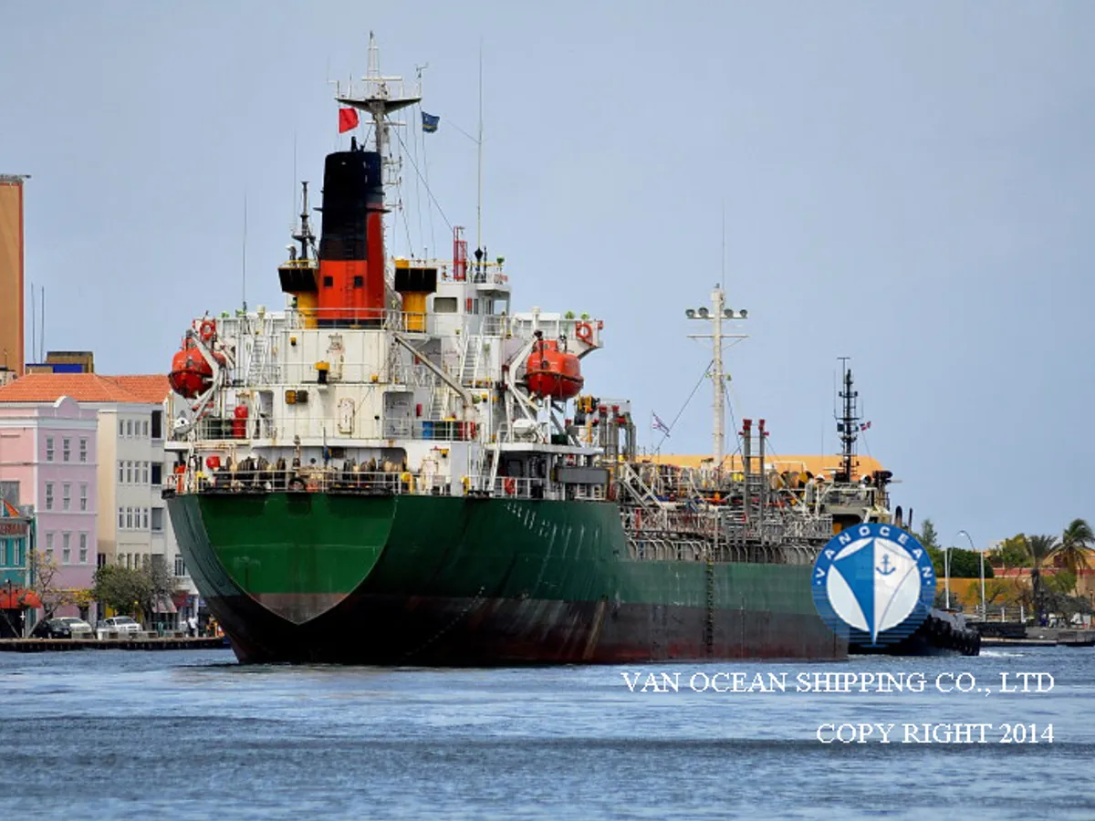 Pétrolier / chimiquier à vendre