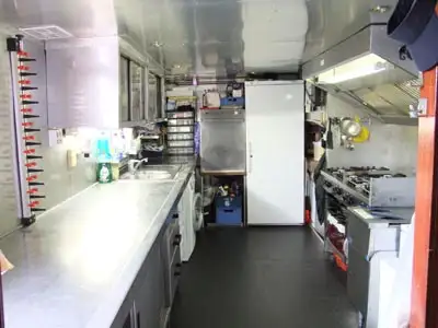 Péniche à vendre