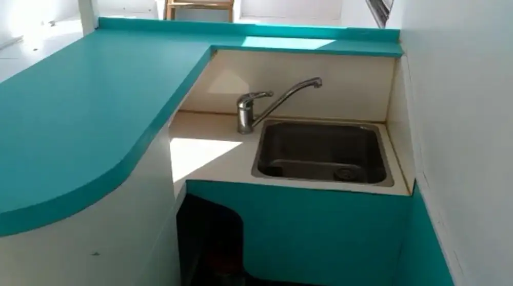 Bateau de transport d'équipage à vendre