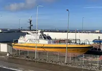Bateau pilote à vendre