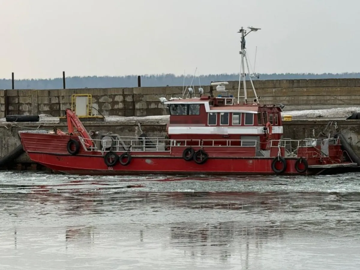 Bateaux de travail à vendre
