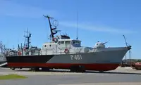 Bateau patrouilleur à vendre