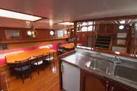 Péniche à vendre