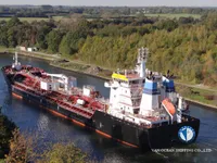 Pétrolier / chimiquier à vendre