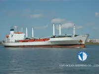 Navire frigorifique à vendre