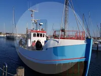 Navire de pêche à vendre