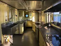 Navire mixte (croisière et transport de marchandises) à vendre