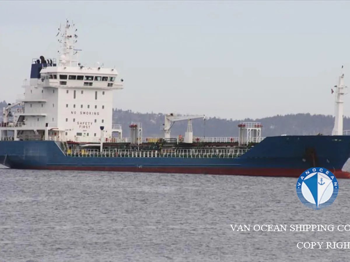 Pétrolier / chimiquier à vendre
