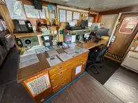 Navire porte-conteneurs à vendre