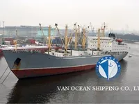 Navire frigorifique à vendre