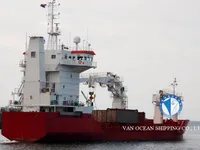 Navire frigorifique à vendre