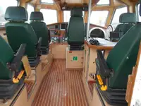 Bateau patrouilleur à vendre