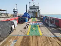 Bateau de transport d'équipage à vendre