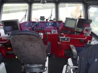 Bateau de transport d'équipage à vendre