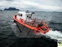 Bateaux de travail à vendre