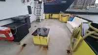 Navire d'approvisionnement à vendre