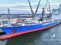 Navire frigorifique à vendre