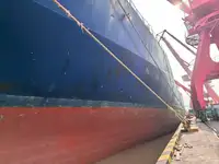 Navire frigorifique à vendre