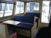 Bateau patrouilleur à vendre