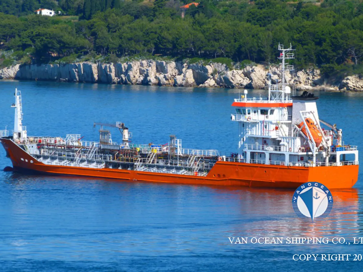 Pétrolier / chimiquier à vendre
