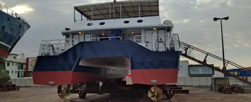 Navire-ferry à vendre