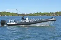 Bateau pneumatique semi-rigide à vendre