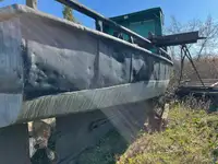 Bateaux de travail à vendre