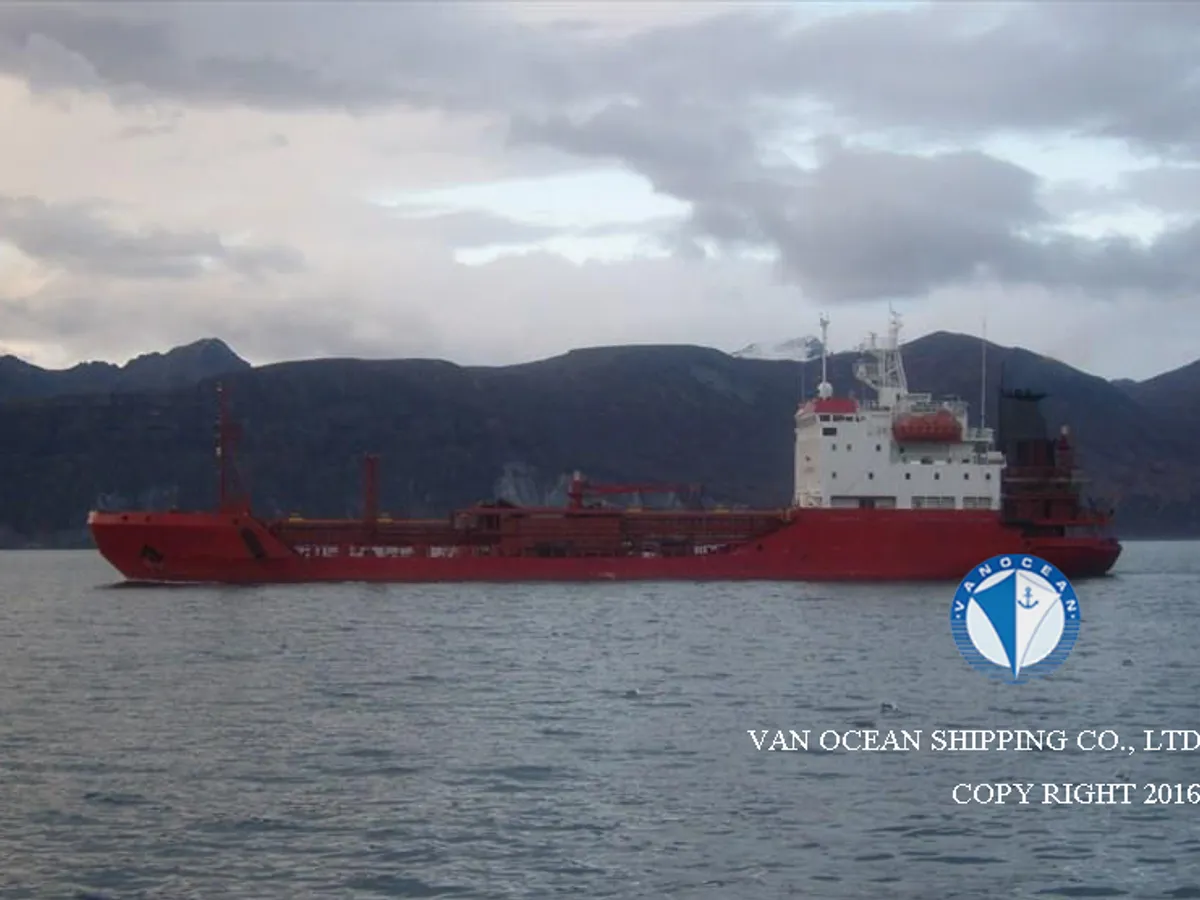 Pétrolier / chimiquier à vendre