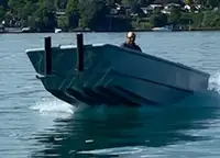 Bateaux de travail à vendre