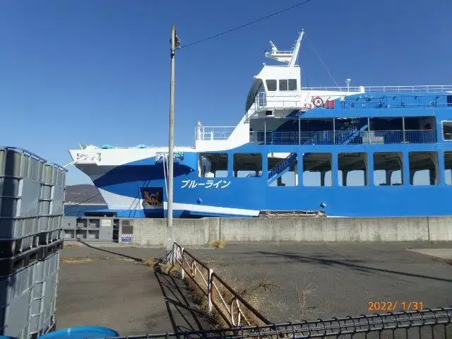 Navire-ferry à vendre