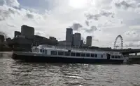 Navire mixte (croisière et transport de marchandises) à vendre