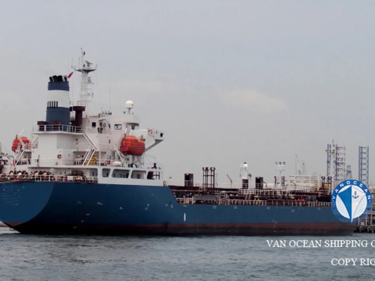 Pétrolier / chimiquier à vendre
