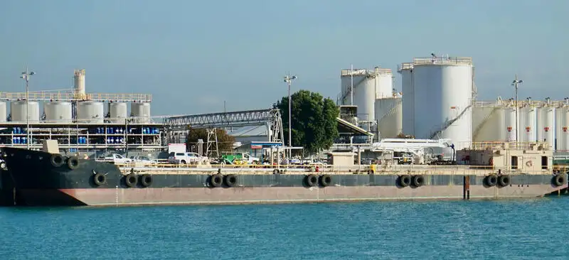 Pétrolier / chimiquier à vendre