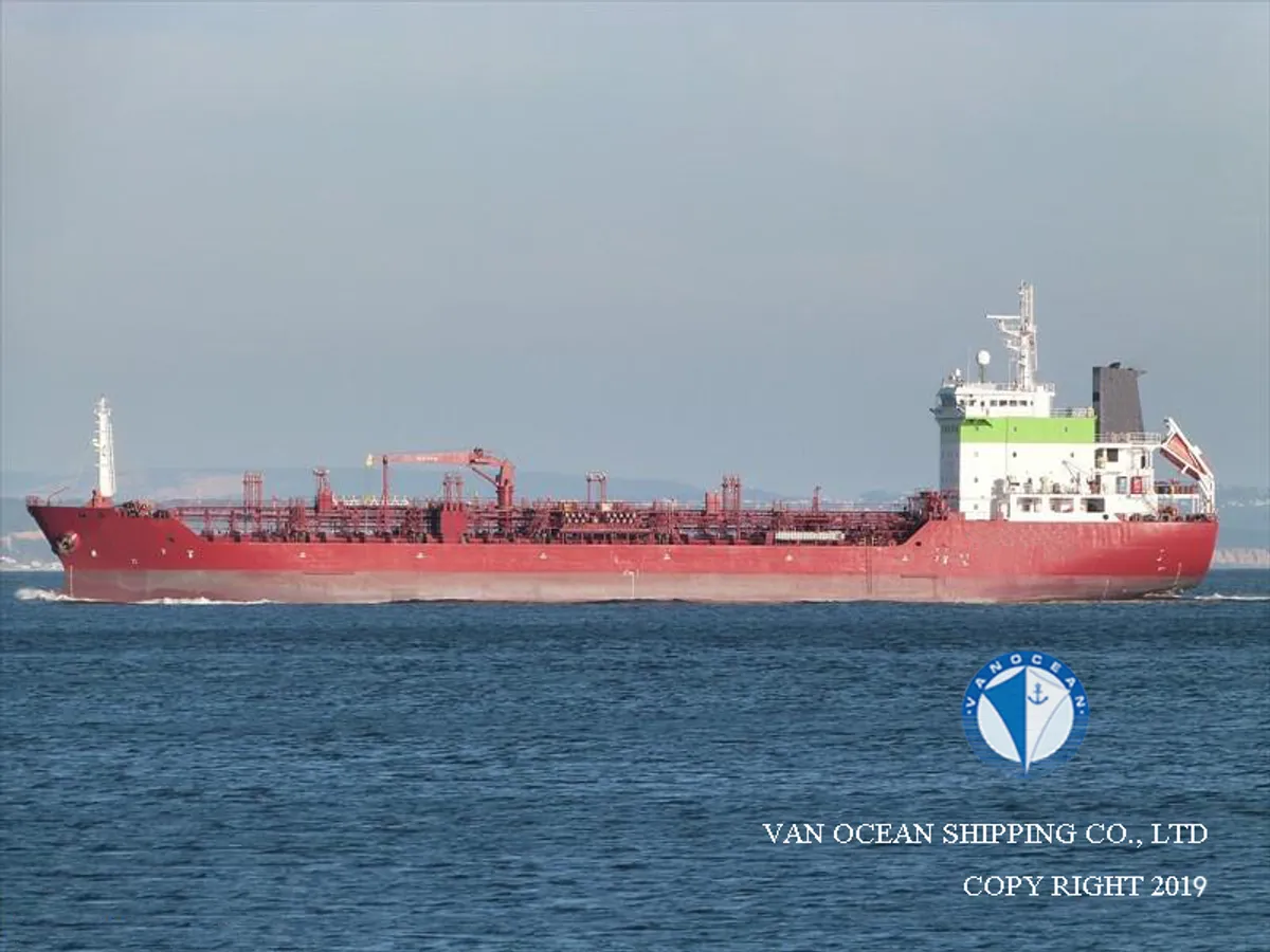 Pétrolier / chimiquier à vendre