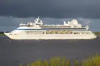 Bateau de croisière à vendre