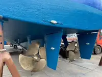 Bateau patrouilleur à vendre