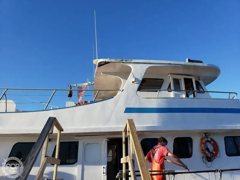 Navire-ferry à vendre