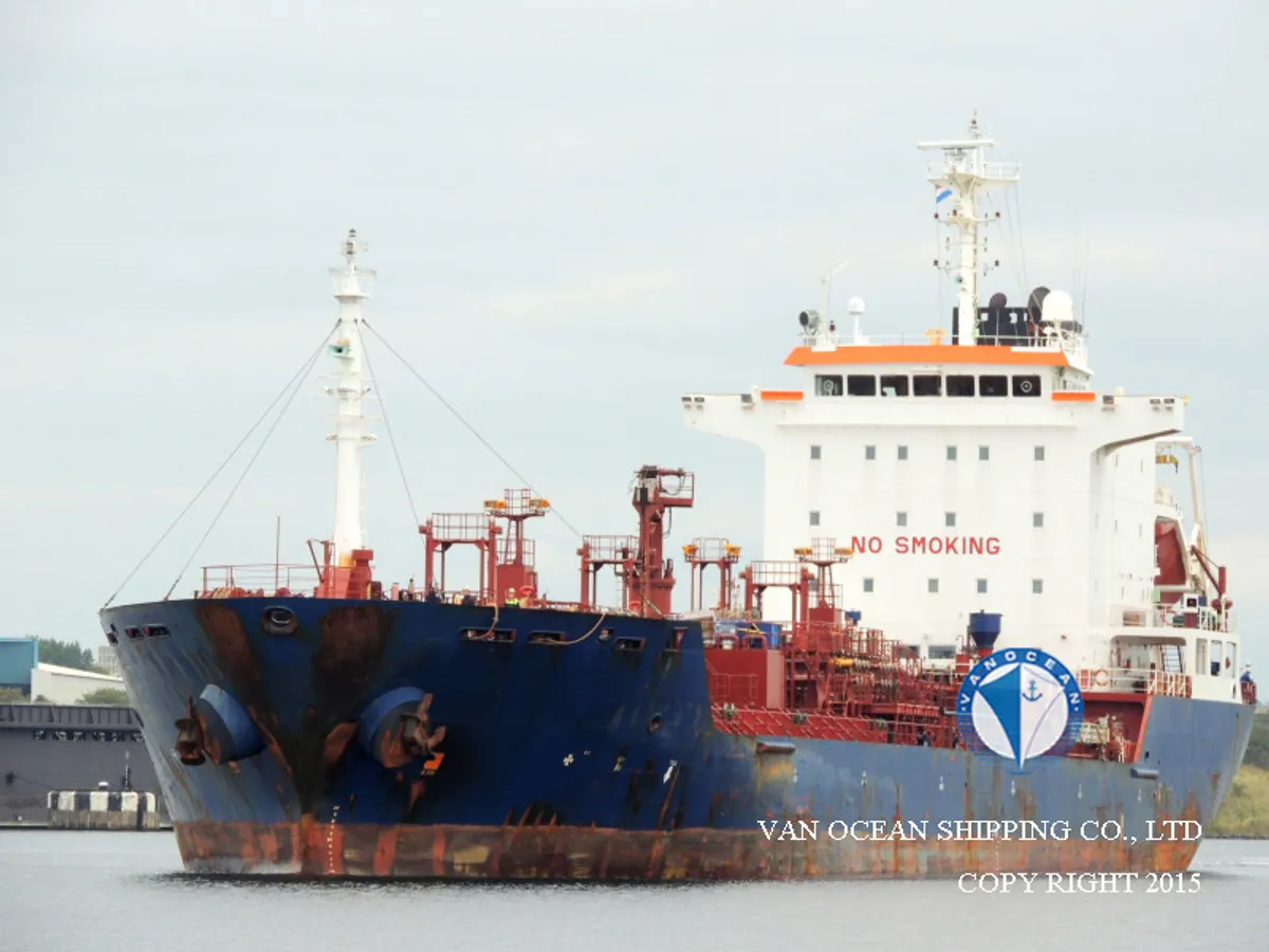 Pétrolier / chimiquier à vendre