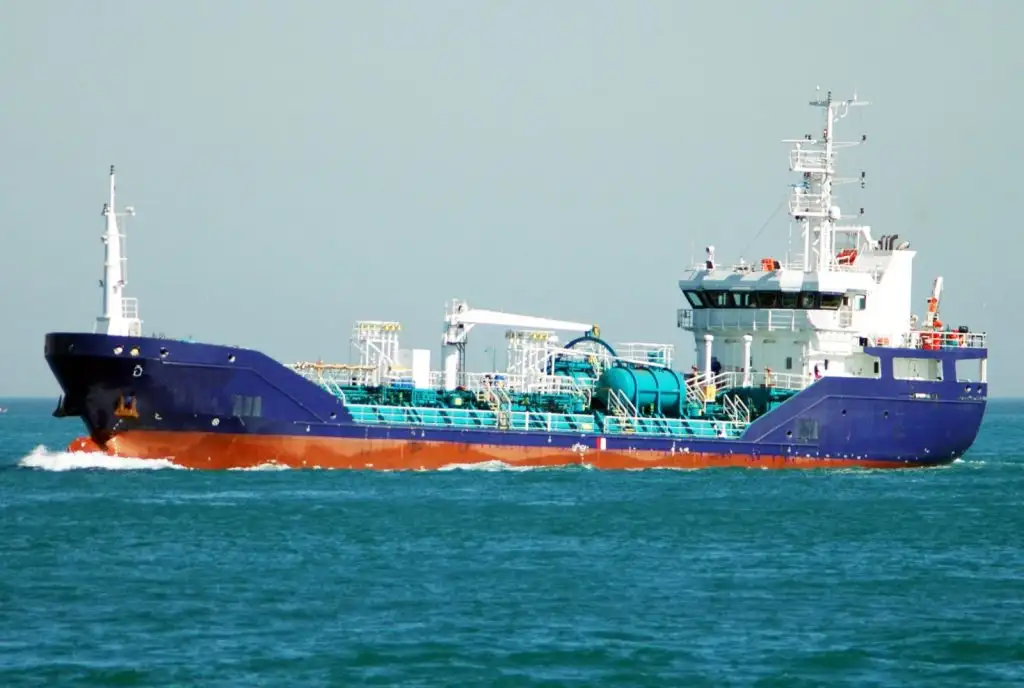 Pétrolier / chimiquier à vendre