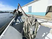Chalutier à vendre