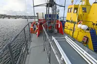 Navire de sauvetage à vendre