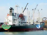 Navire frigorifique à vendre